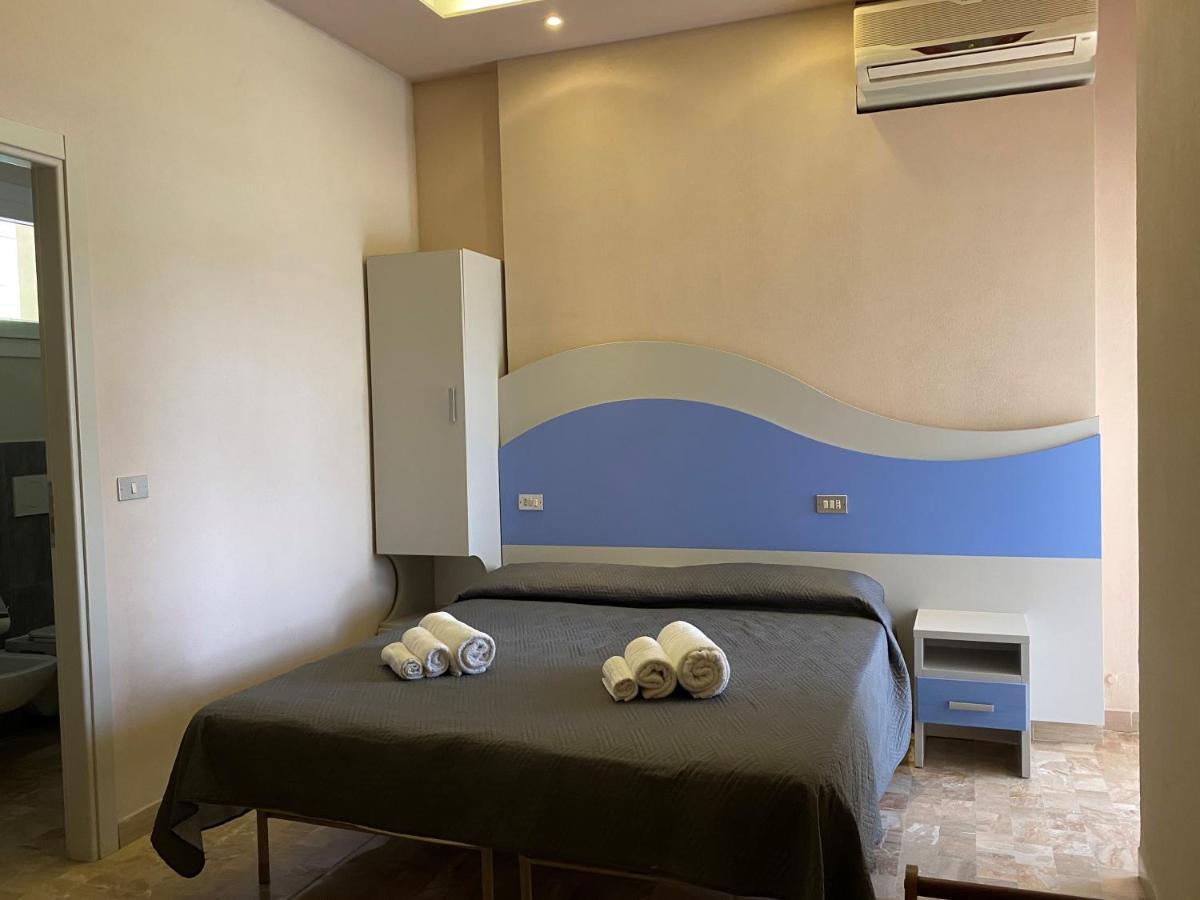 Hotel Moderno - Bed & Breakfast Cervia Exterior foto