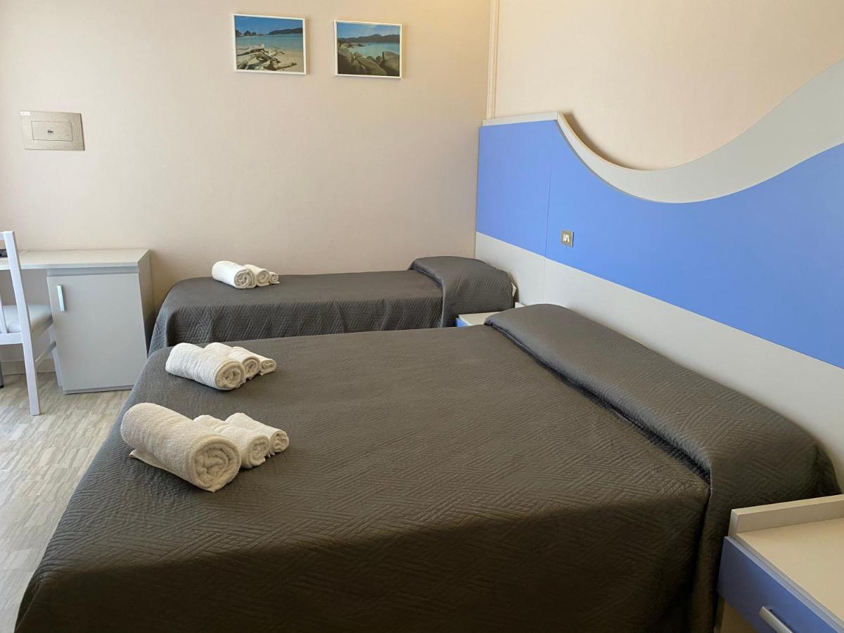 Hotel Moderno - Bed & Breakfast Cervia Exterior foto